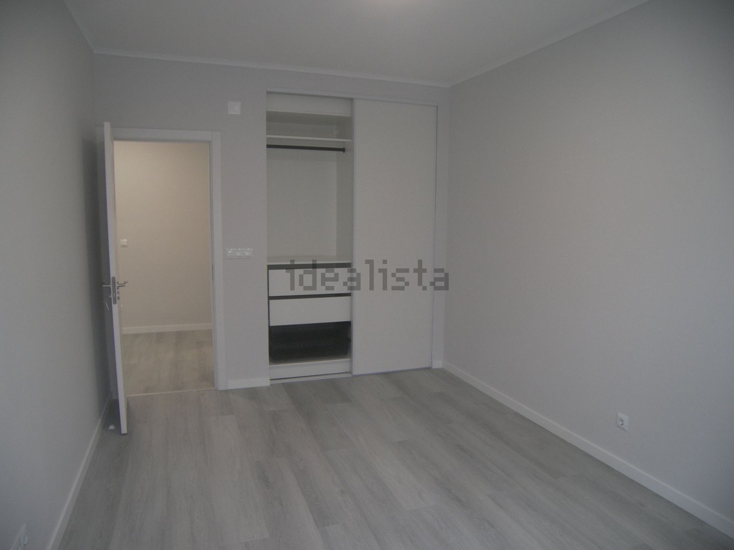 公寓 t2出售在Rua António Sérgio - 试衣间