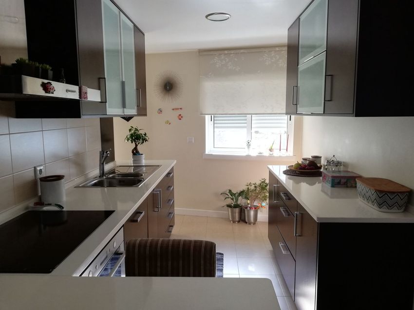 公寓 t3出售在Rua Alferes Barrilaro Ruas, 38