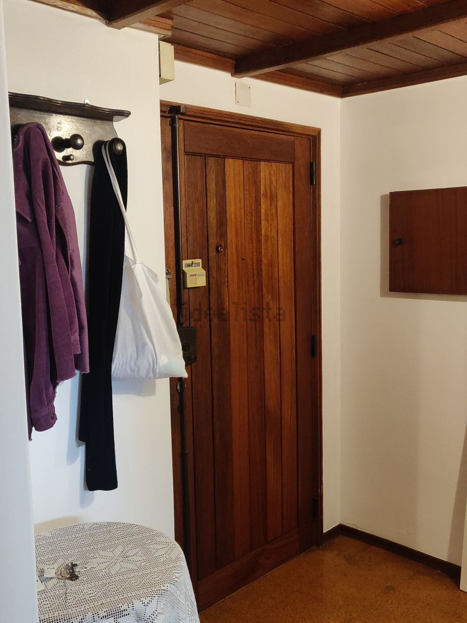 出租房间在Rua Luís de Freitas Branco, 1 - 过道