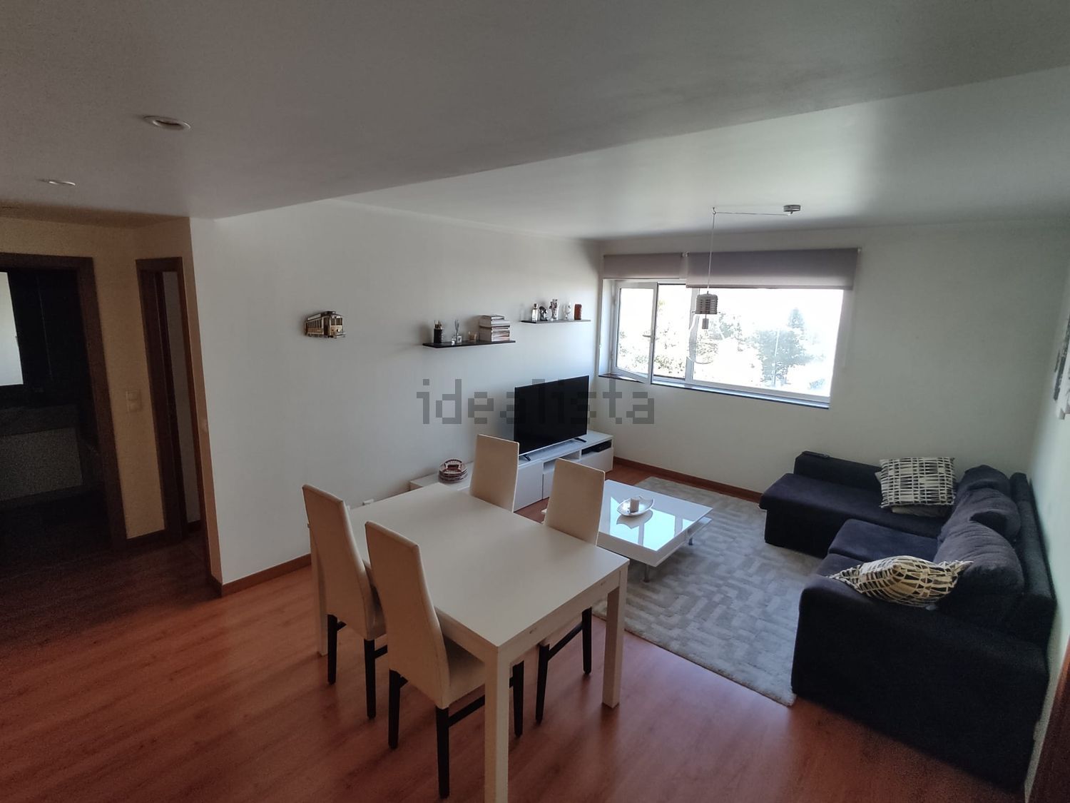 出租公寓 t1在Avenida Sérgio Vieira de Mello, 21 - 客厅