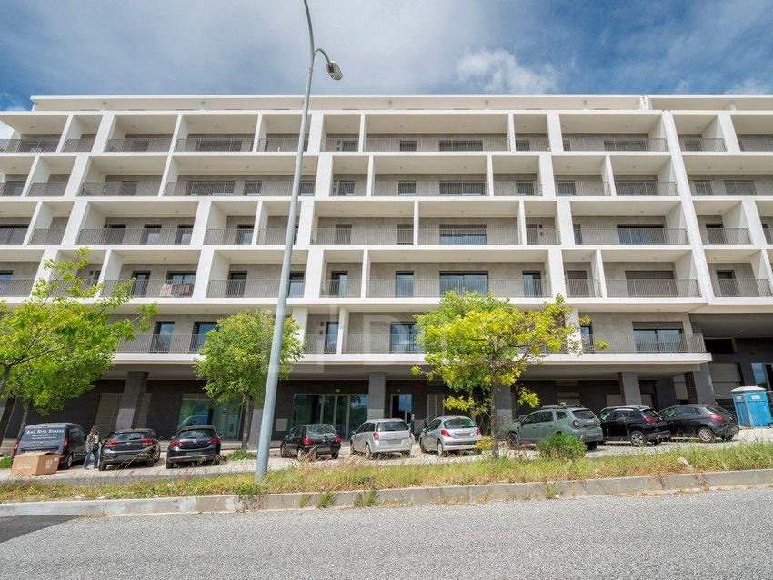 出租公寓 t3在Avenida Álvaro Cunhal