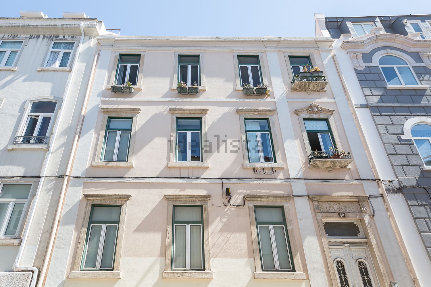 复式公寓出售在Rua das Taipas - 外立面