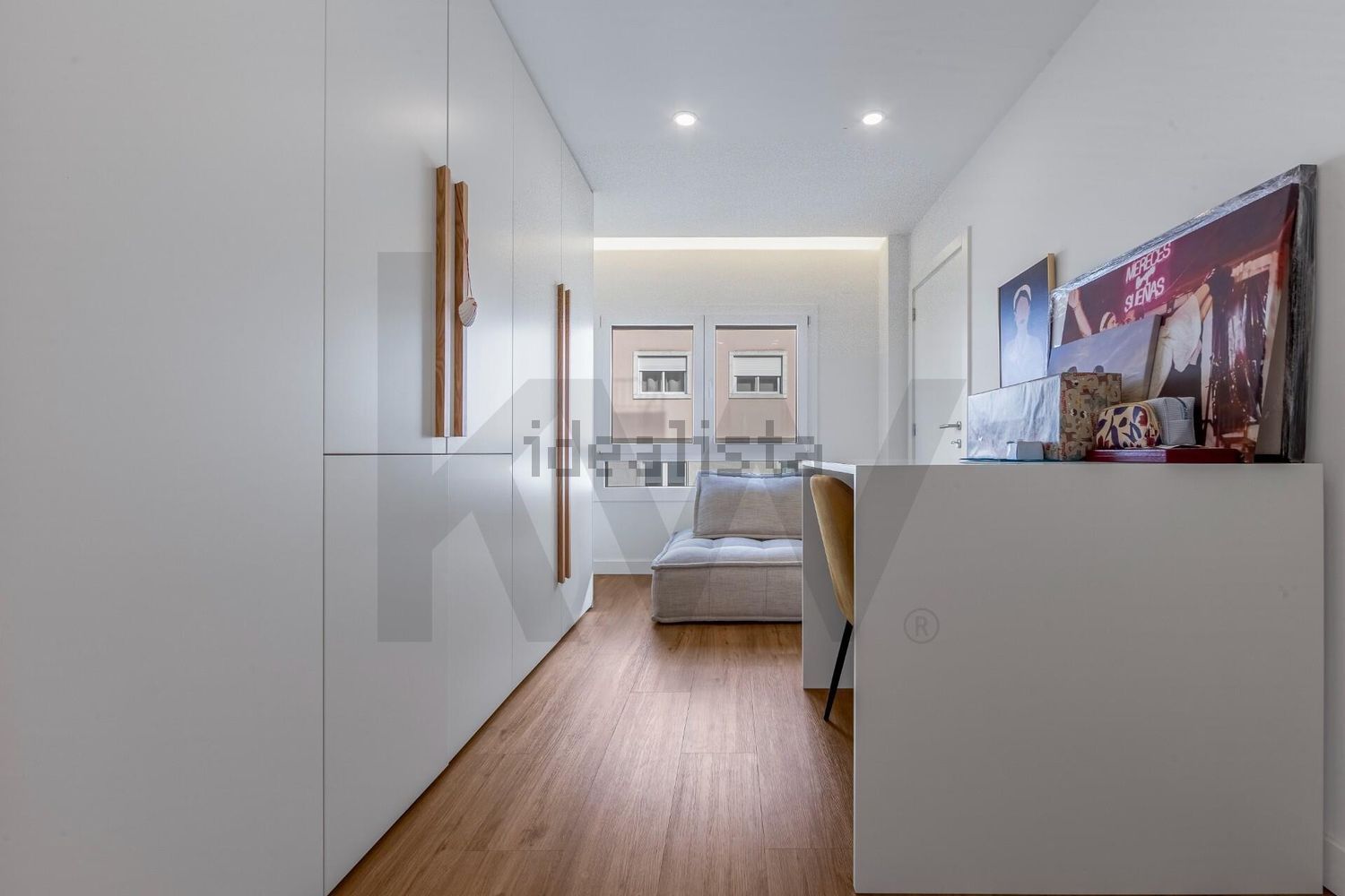 公寓 t3出售在Rua José Régio s/n - 过道