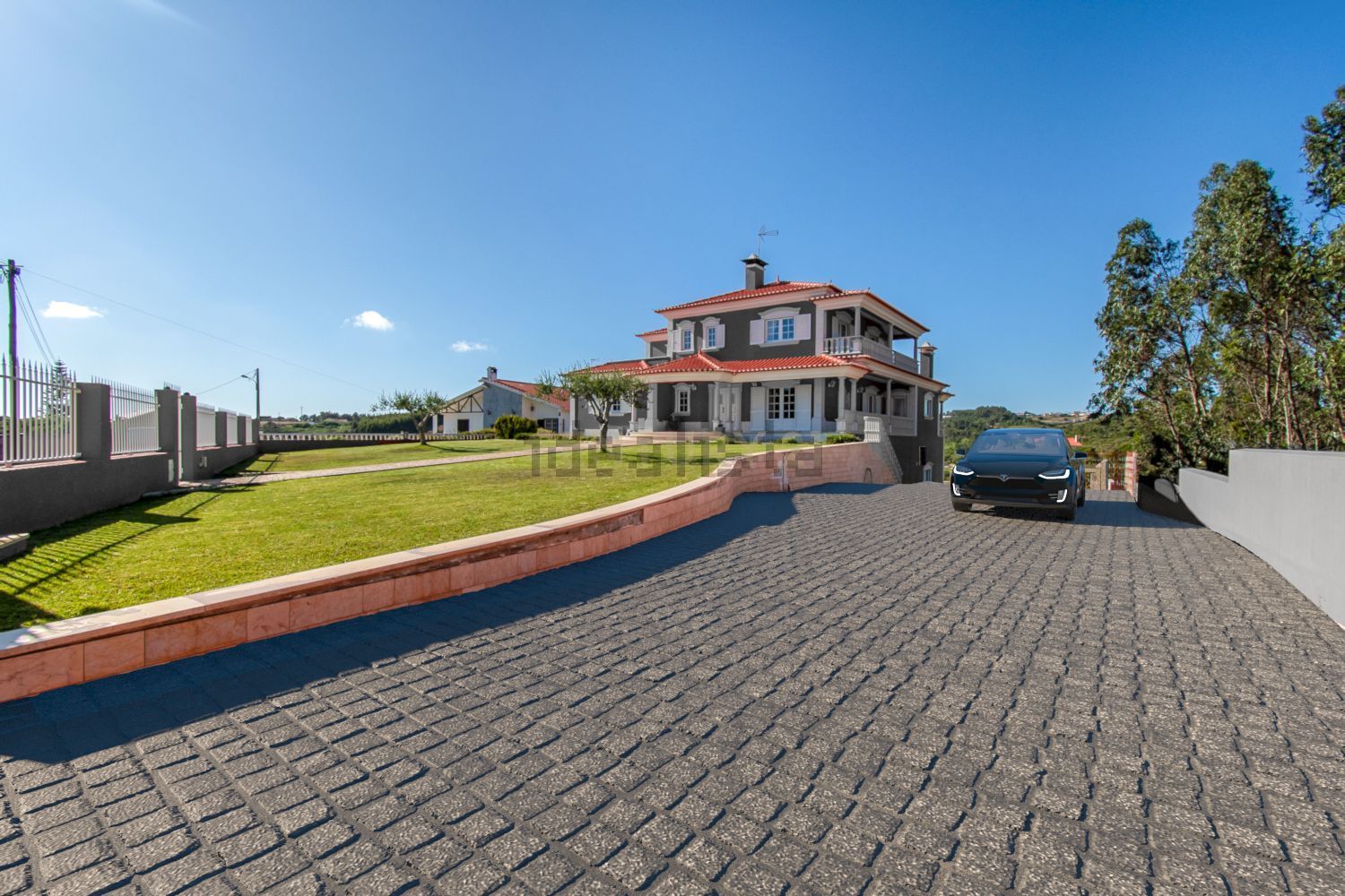 小楼房或独栋别墅出售在Santo Isidoro - 游泳池