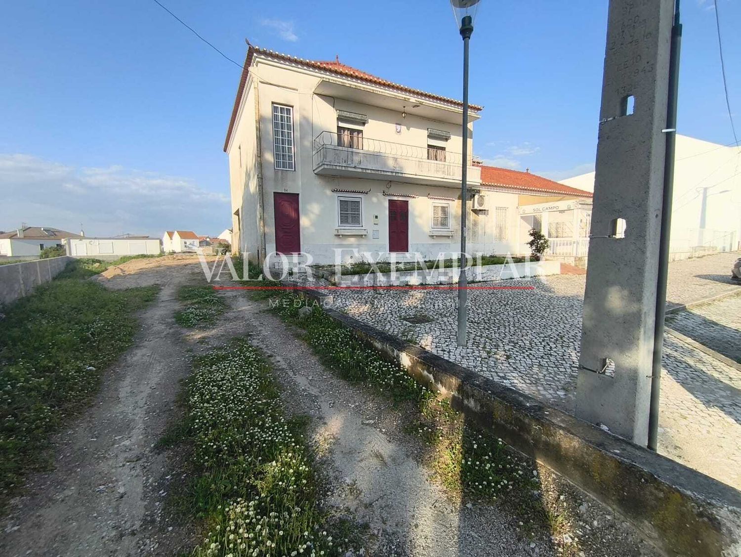 小楼房或别墅出售在Poceirão e Marateca - 外立面