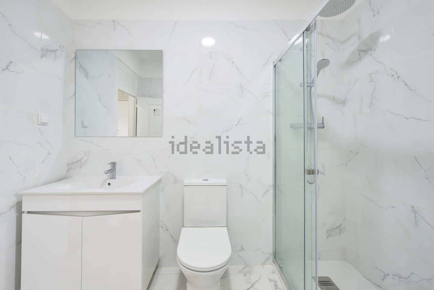 出租房间在Rua Nova da Trindade, 22 - 卫生间