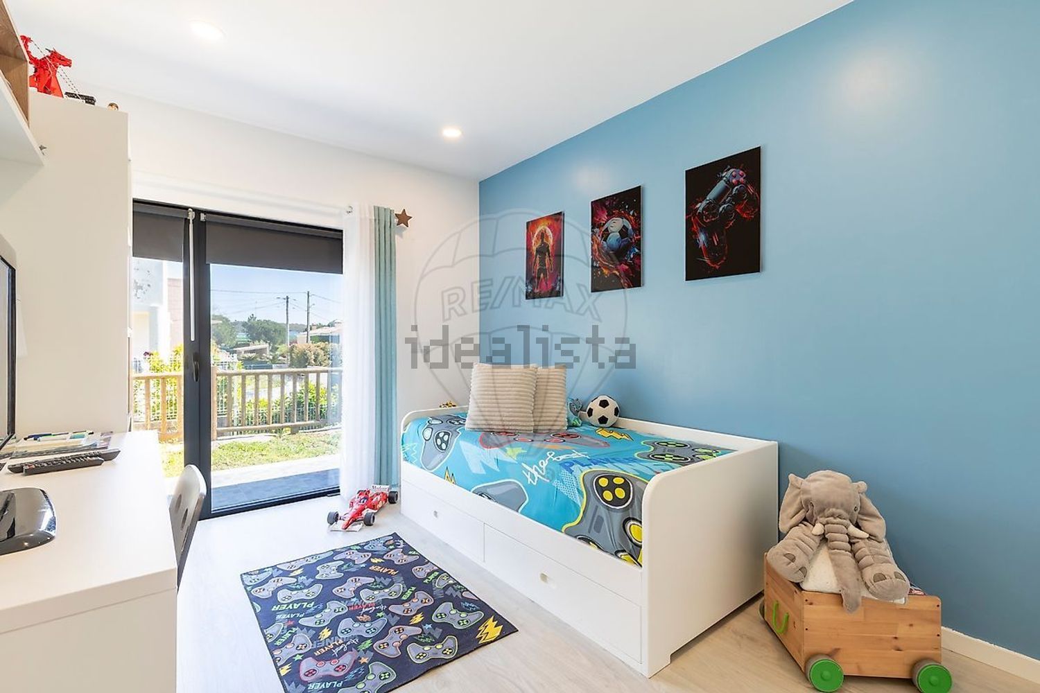 小楼房或独栋别墅出售在Praceta Da Lapa - 卧室