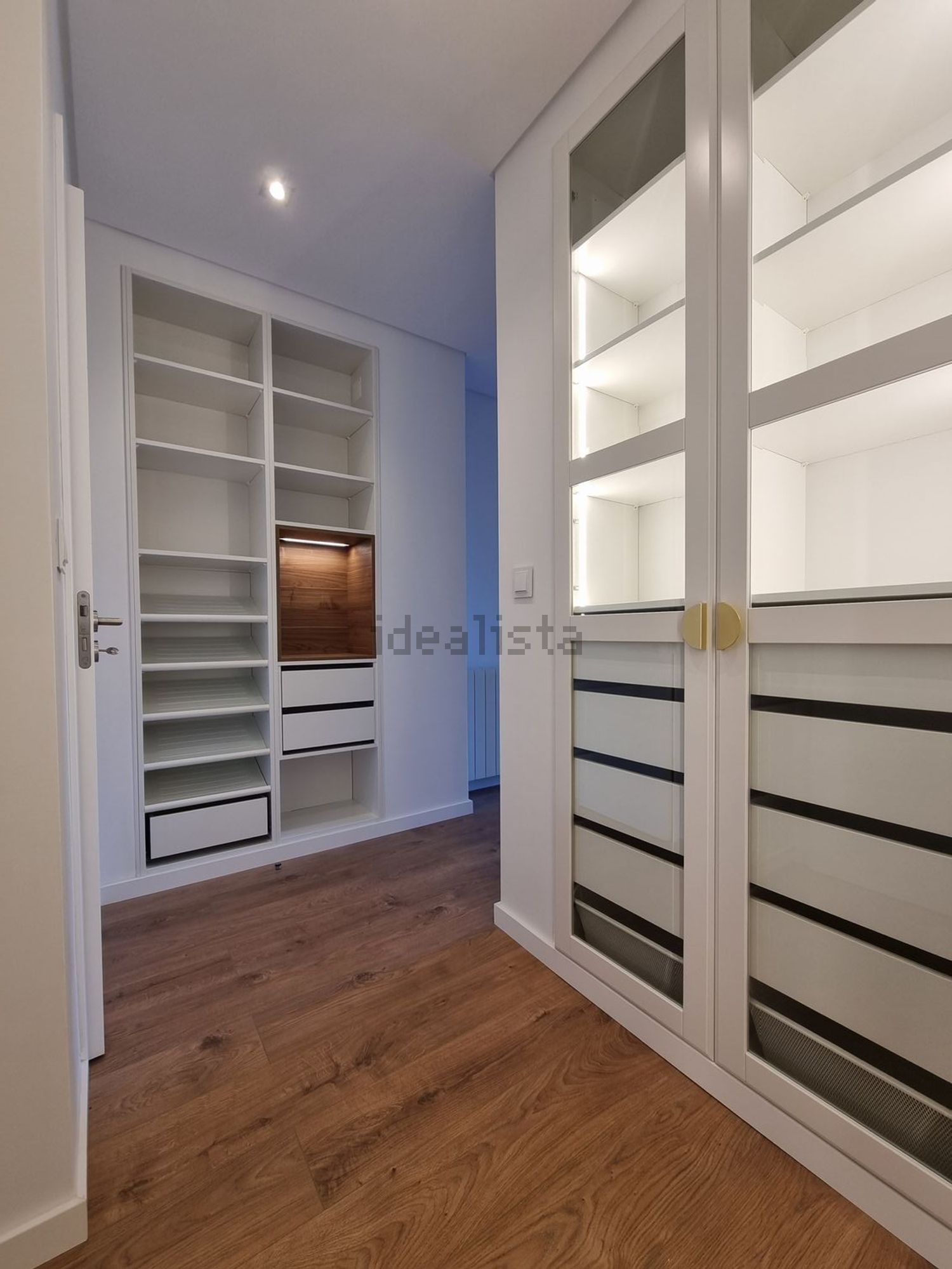 公寓 t1出售在Rua Moinho Novo, 7 - 试衣间