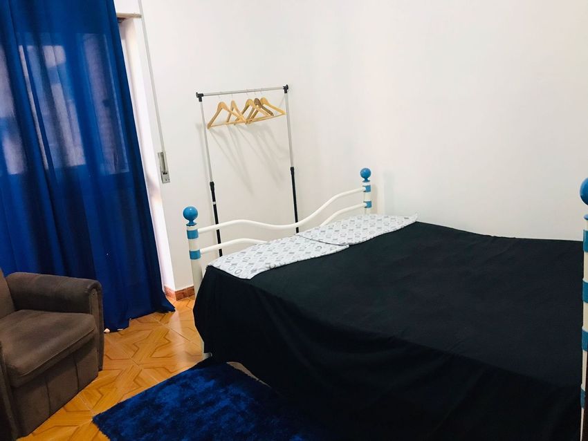 出租房间在Rua Ana de Castro Osório, 7