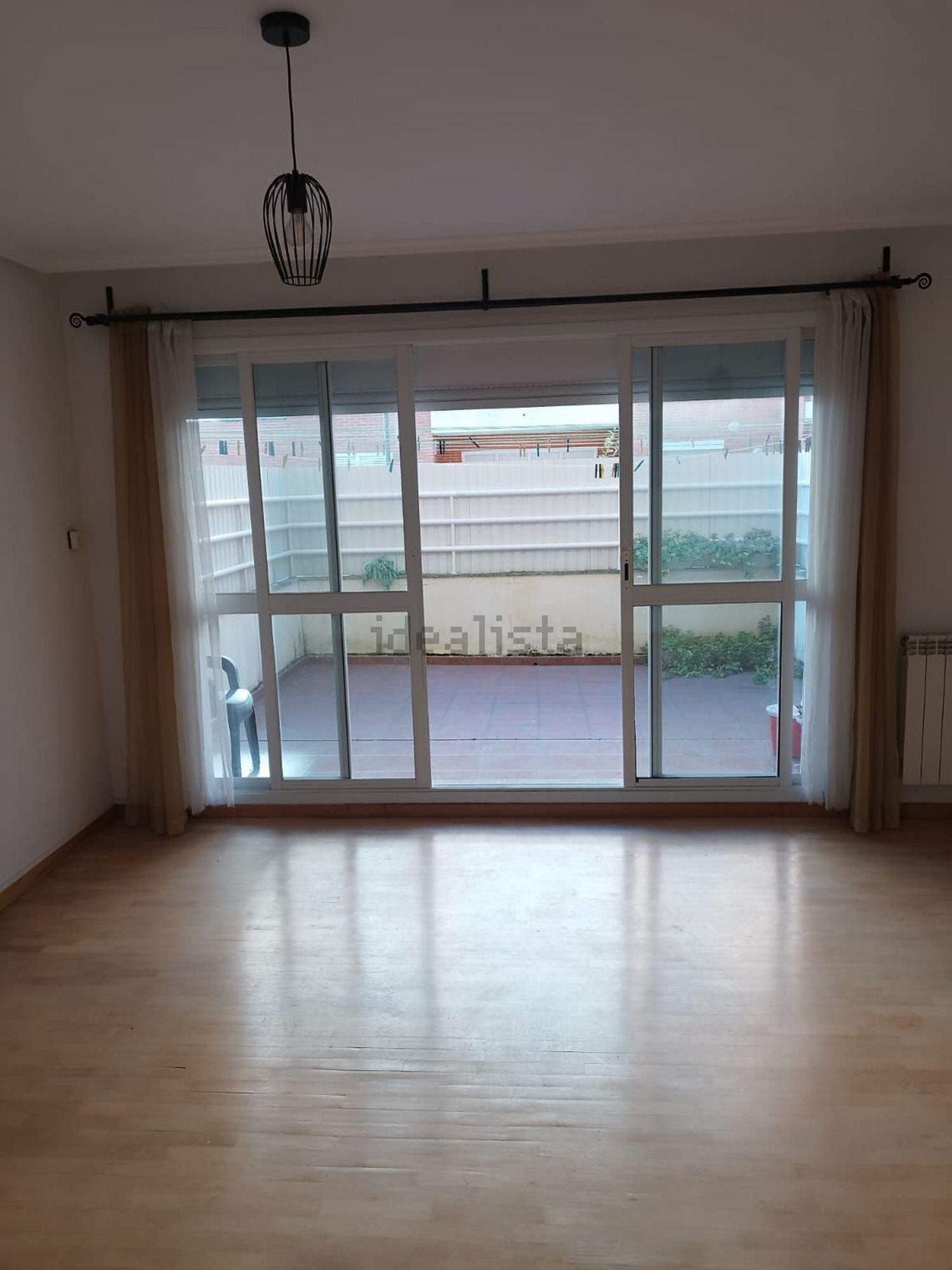 出租公寓 t3在Rua José Vianna da Motta, 12 - 客厅