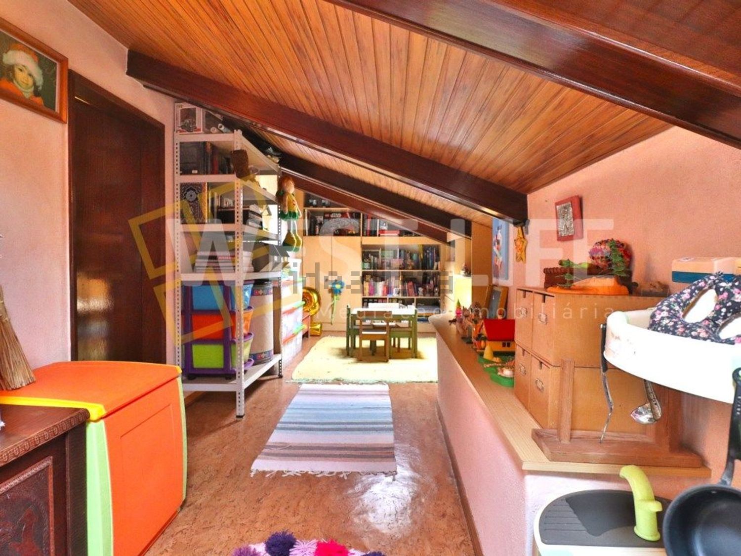 小楼房或独栋别墅出售在Centro - 试衣间