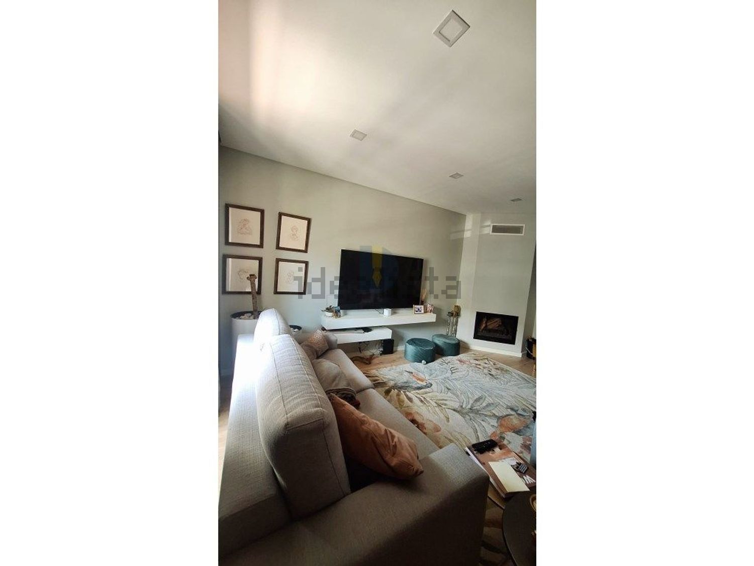 小楼房或独栋别墅出售在Rua Fernando Pessoa - 客厅