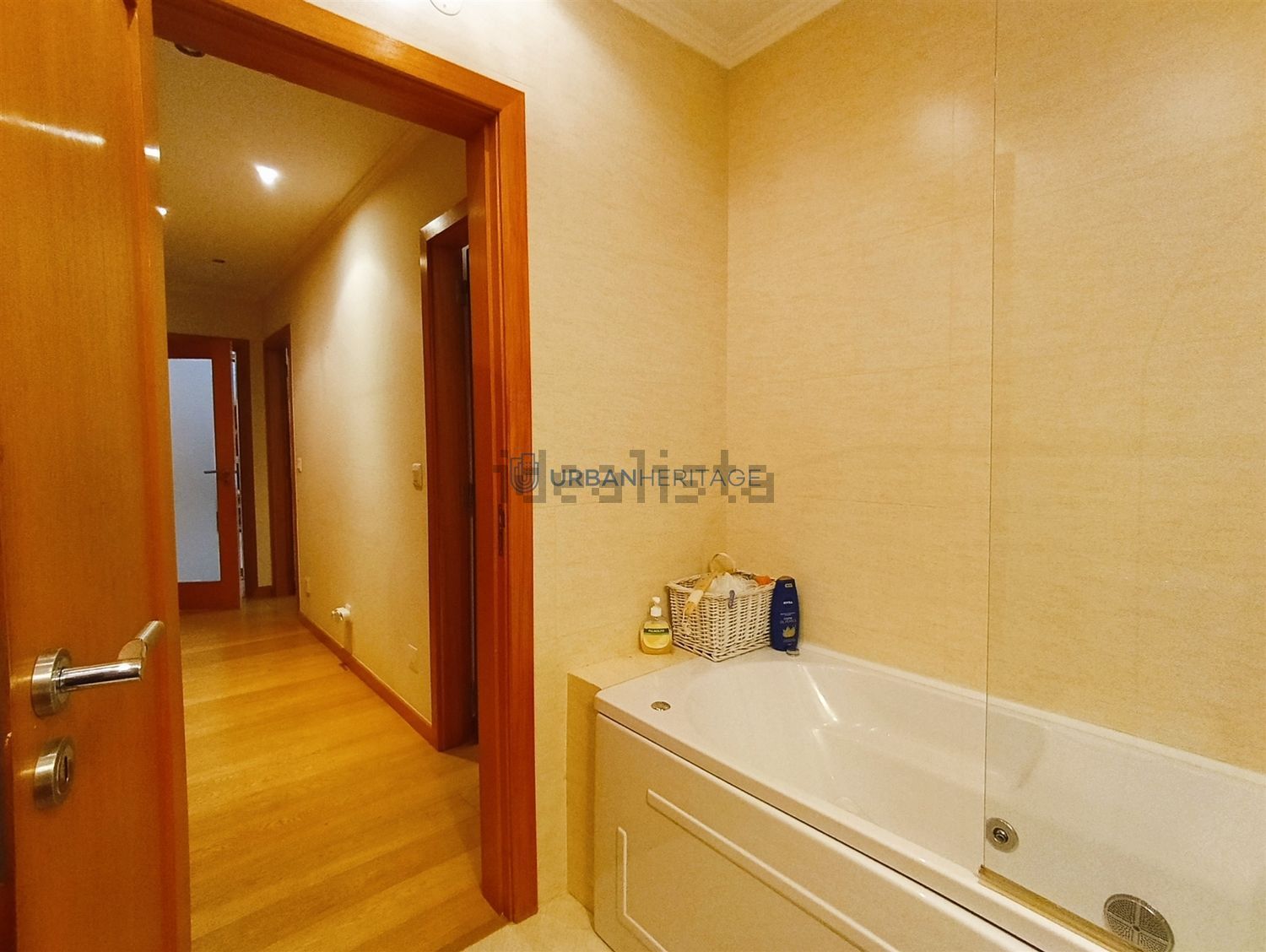 公寓 t2出售在Rua Helena Sá da Costa, 9 - 卫生间