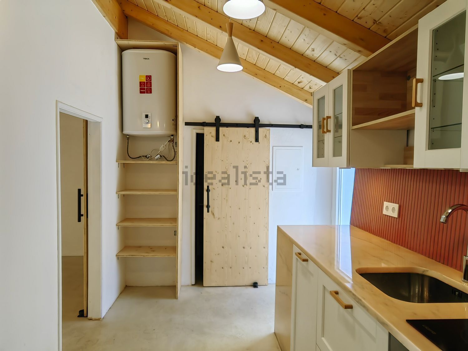 双拼别墅出售在Rua Sebastião Sobral Figueira, 39 - 厨房