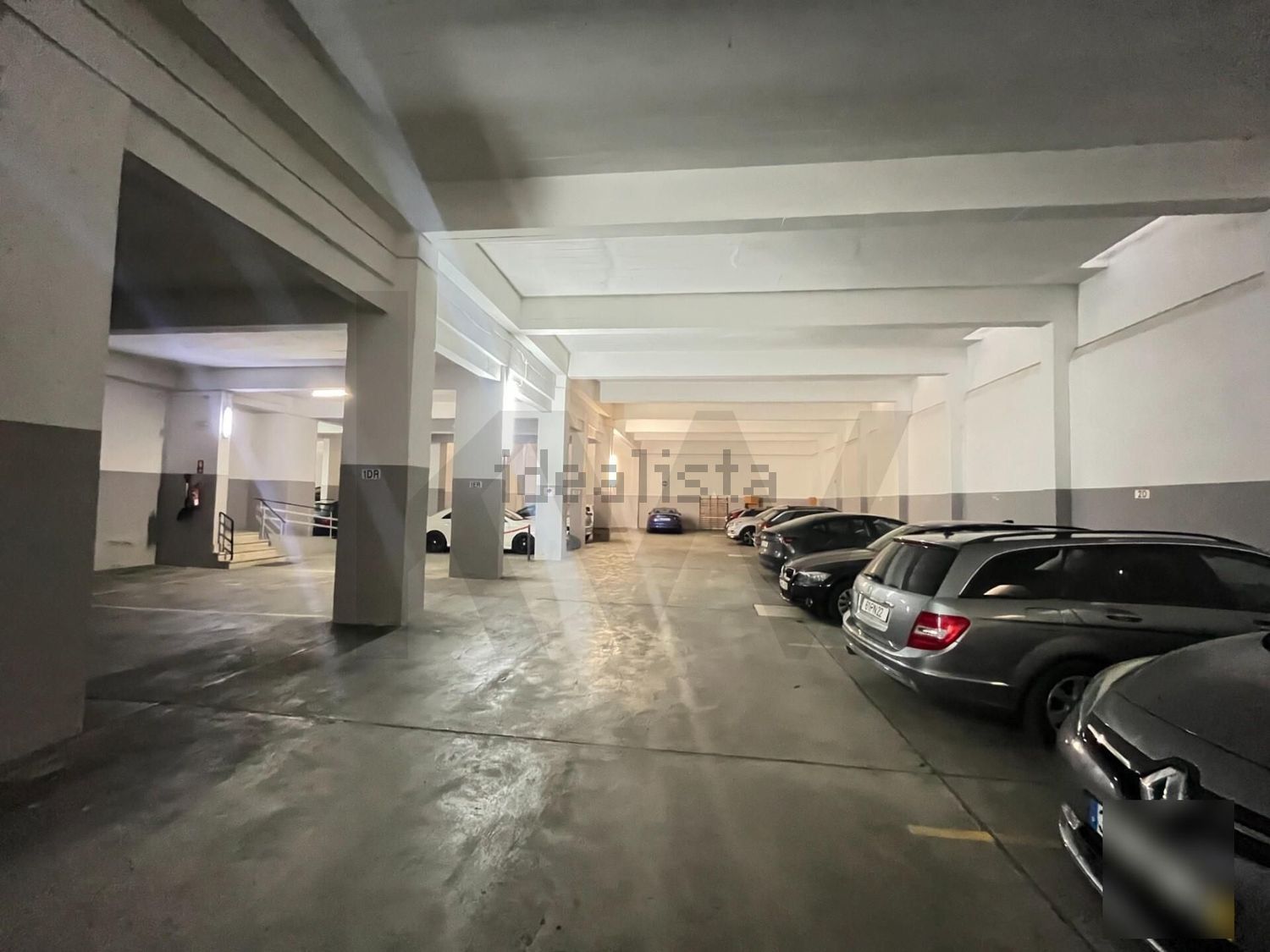 出租公寓 t3在Praceta das Naus s/n - 停车位