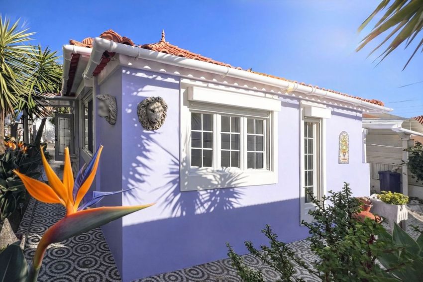 小楼房或独栋别墅出售在Rua Cidade de Leiria, 10