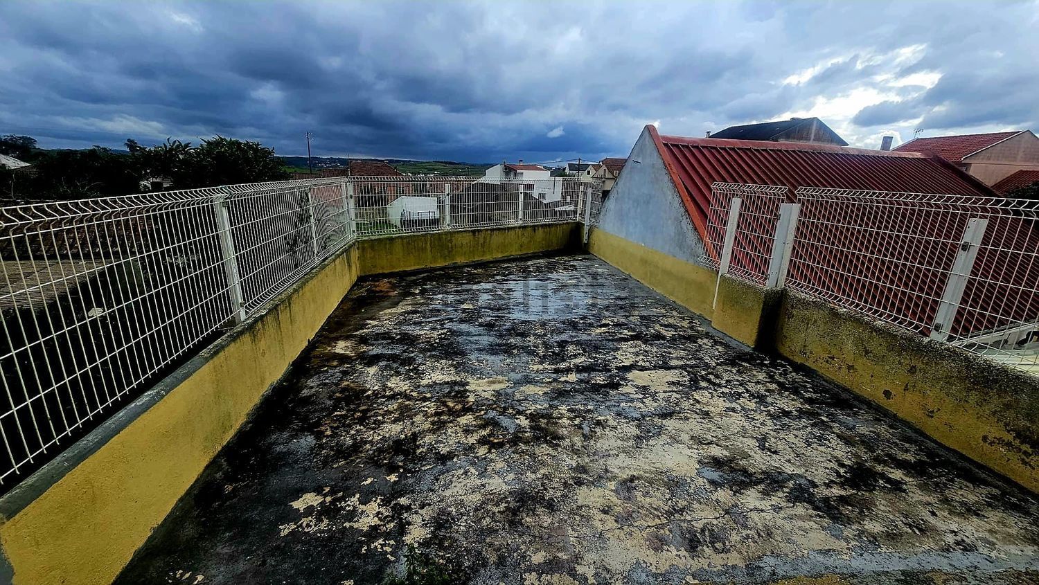 小楼房或独栋别墅出售在Rua da Cerca - 照片