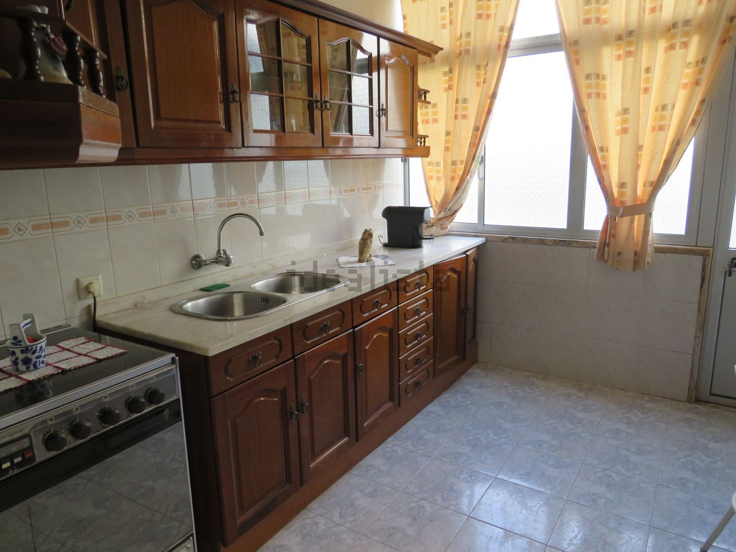 公寓 t3出售在Rua 16 de Março, 10 n - 厨房