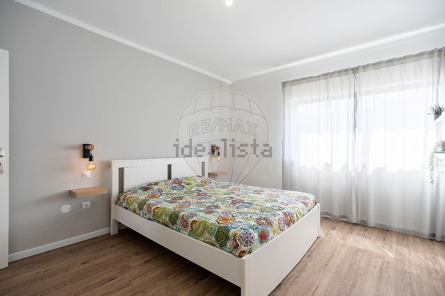 公寓 t2出售在Rua das Rosas - 卧室