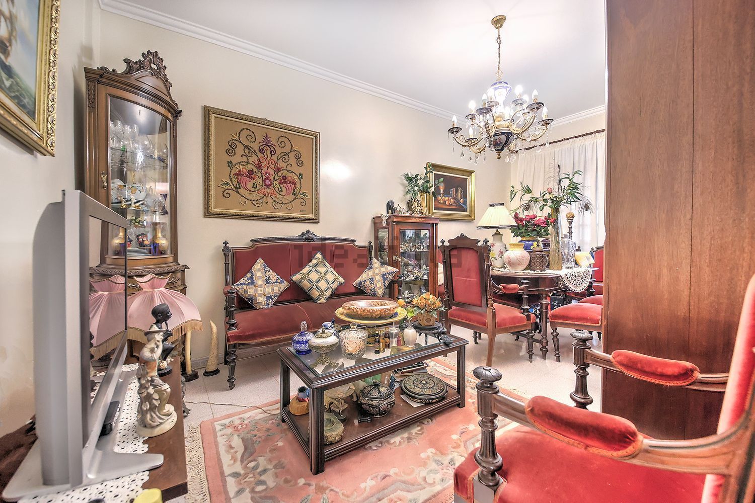 公寓 t4出售在Rua 27 de Junho, 6 - 客厅