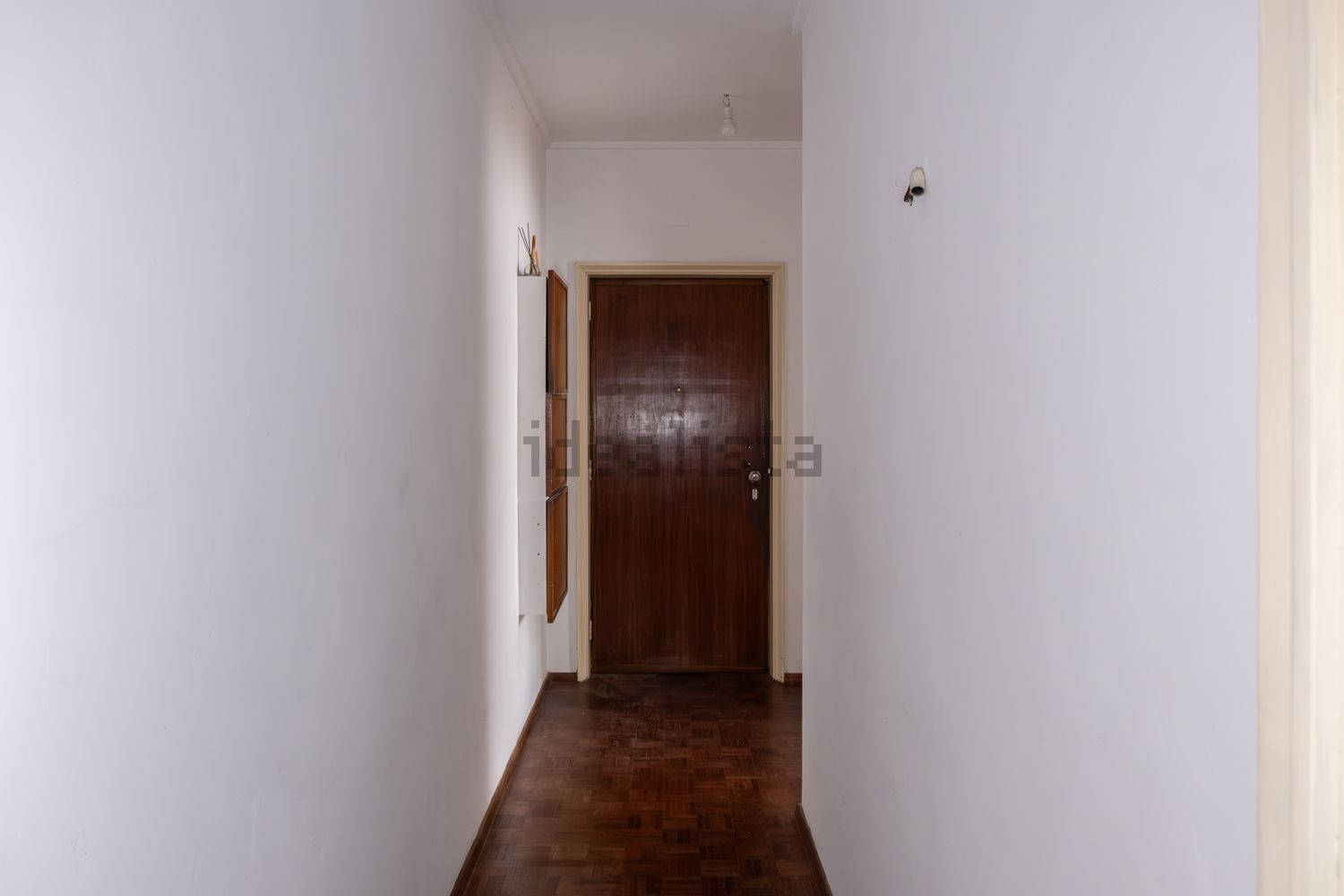 出租公寓 t1在Avenida Embaixador Augusto de Castro, 12 - 过道