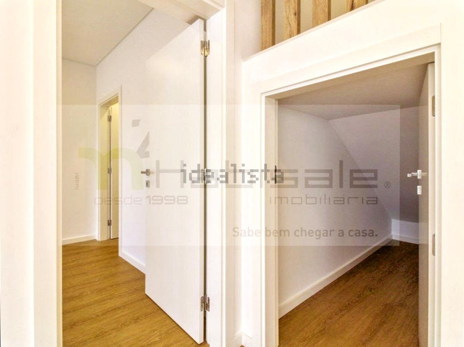 小楼房或独栋别墅出售在Rua Vieira da Silva - 过道