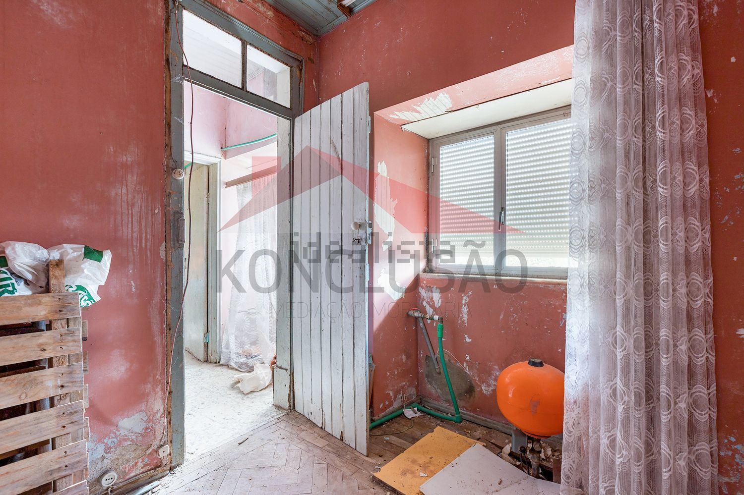 双拼别墅出售在Largo José Justino Franco, 3 - 客厅