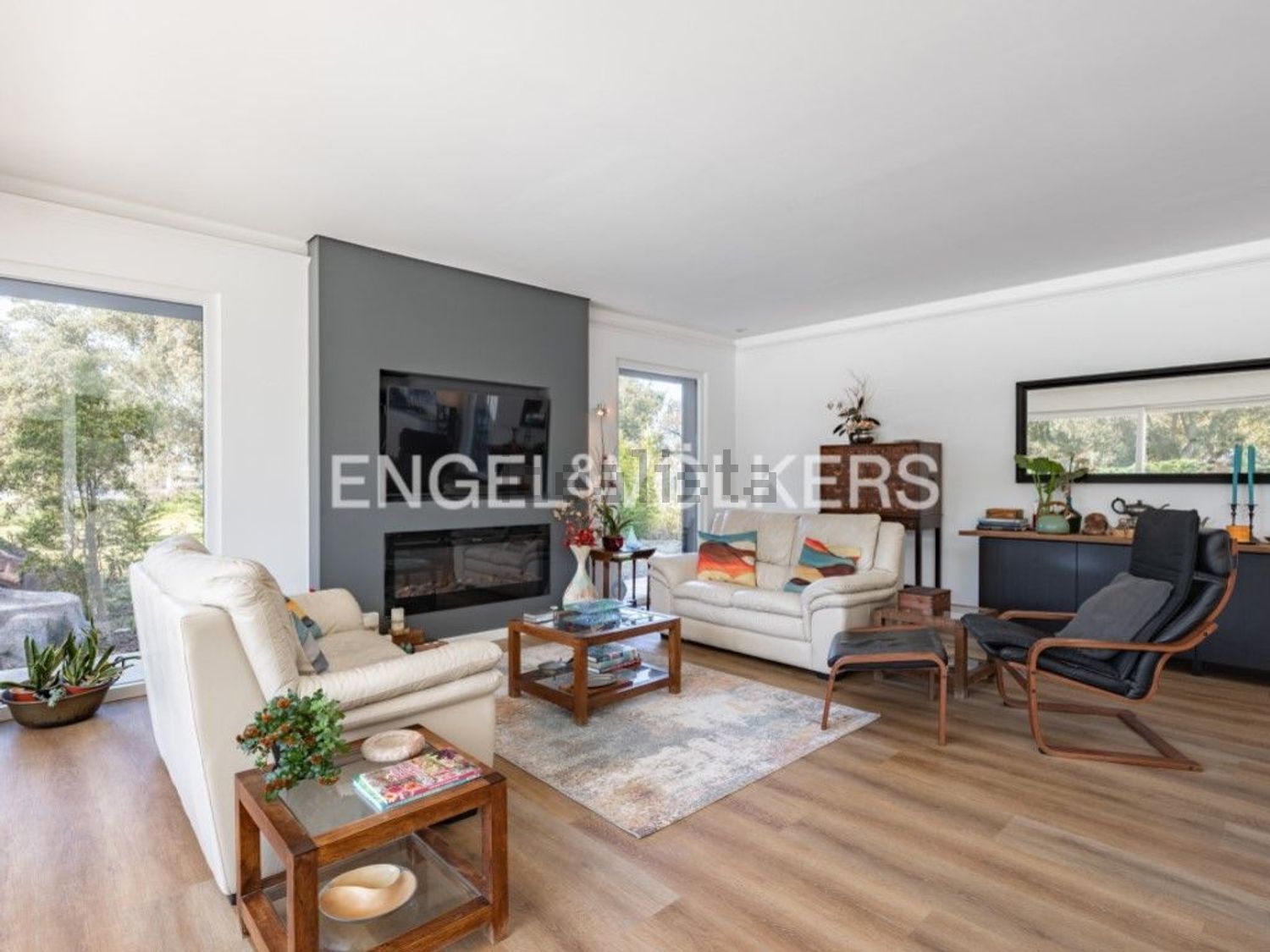 小楼房或独栋别墅出售在Avenida do Montado, 39 - 客厅