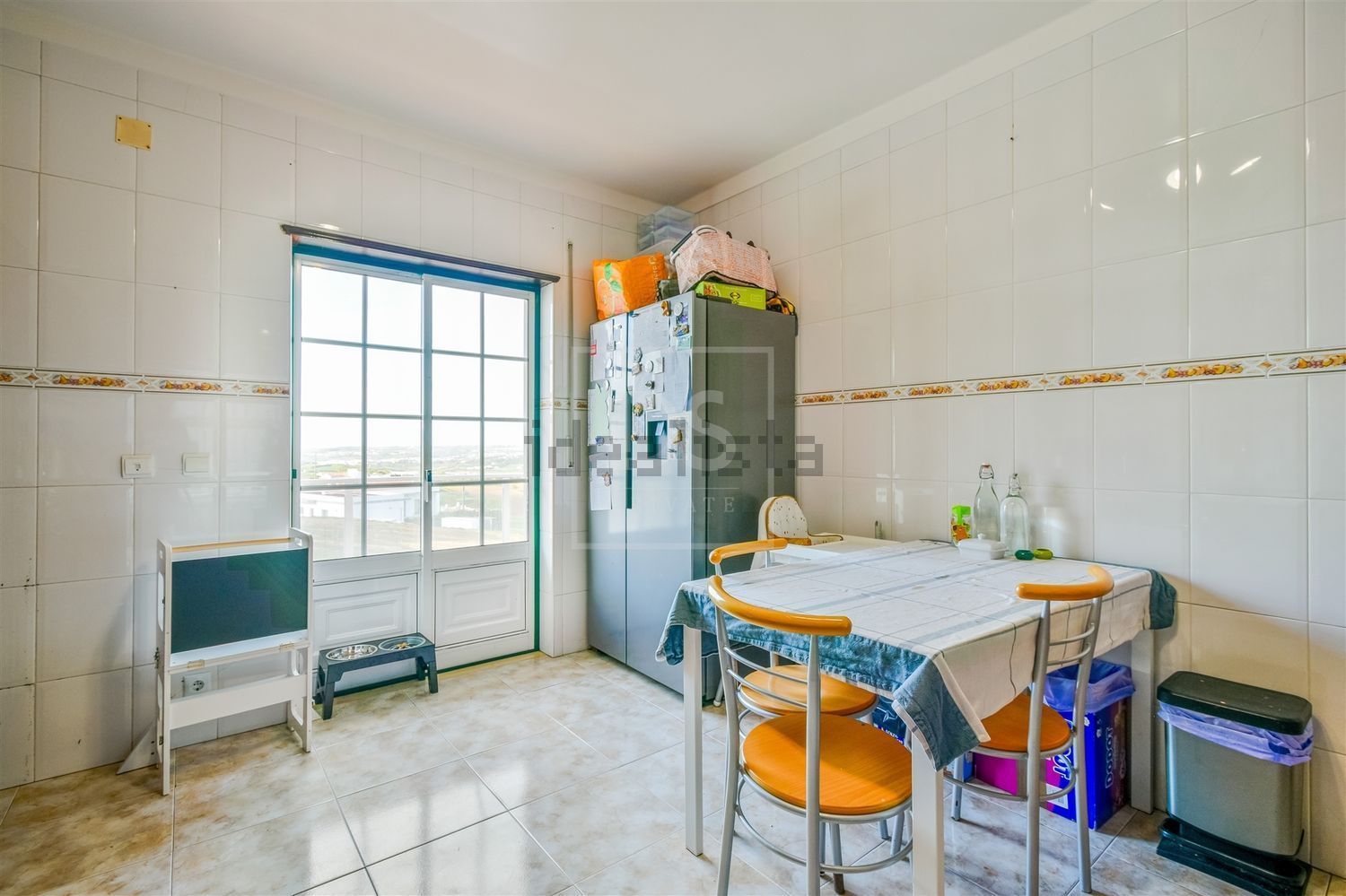 小楼房或独栋别墅出售在Praça Dom Lourenço Vicente, 18 - 厨房