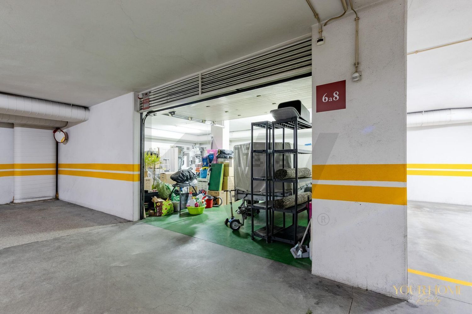 出租公寓 t3在Santo António dos Cavaleiros e Frielas - 停车位