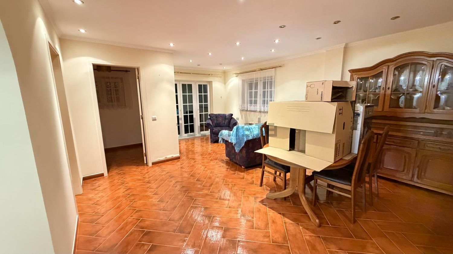 小楼房或独栋别墅出售在Quinta de Asseca - Padre Nabeto - 客厅