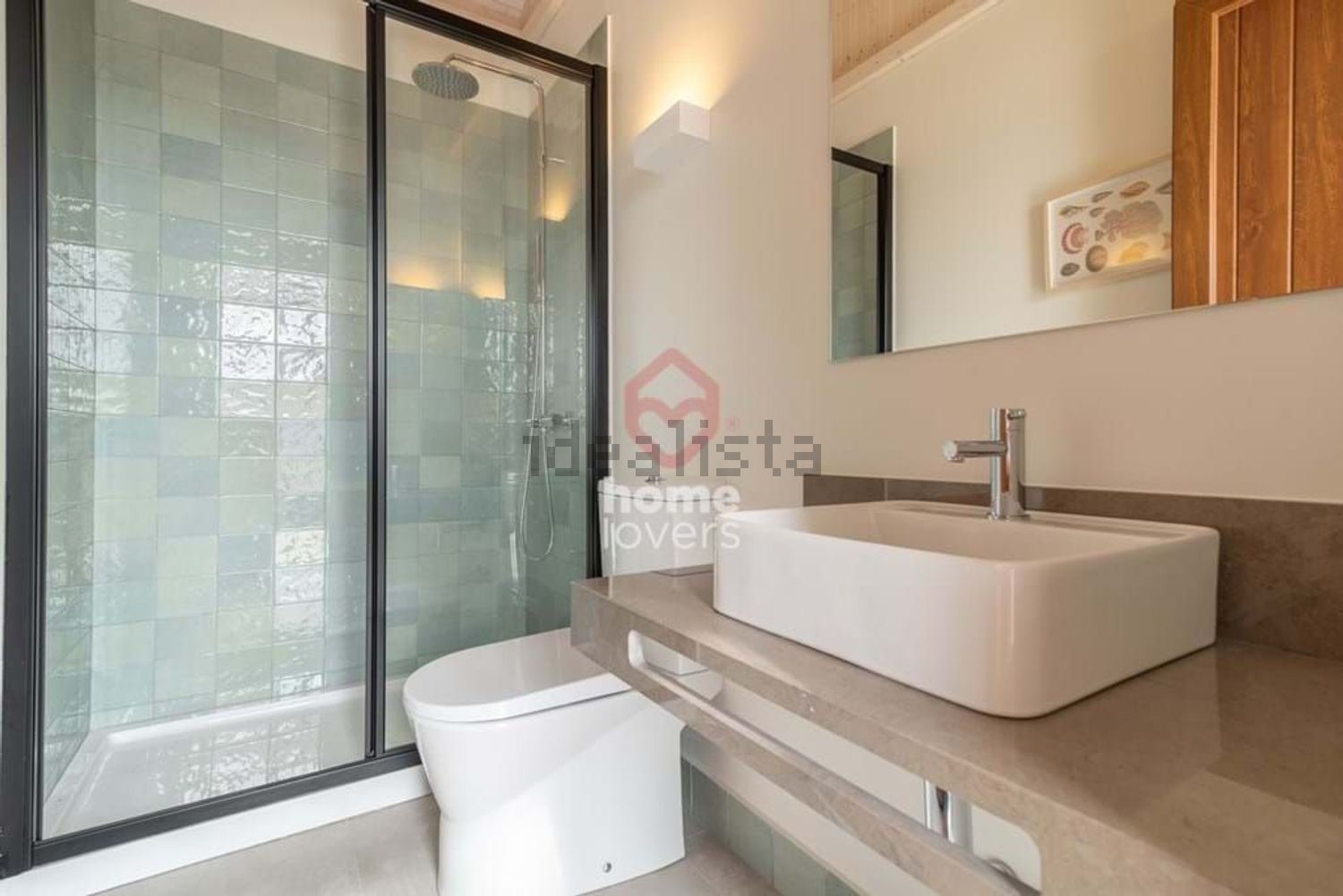 小楼房或独栋别墅出售在Rua das Laranjeiras - 卫生间