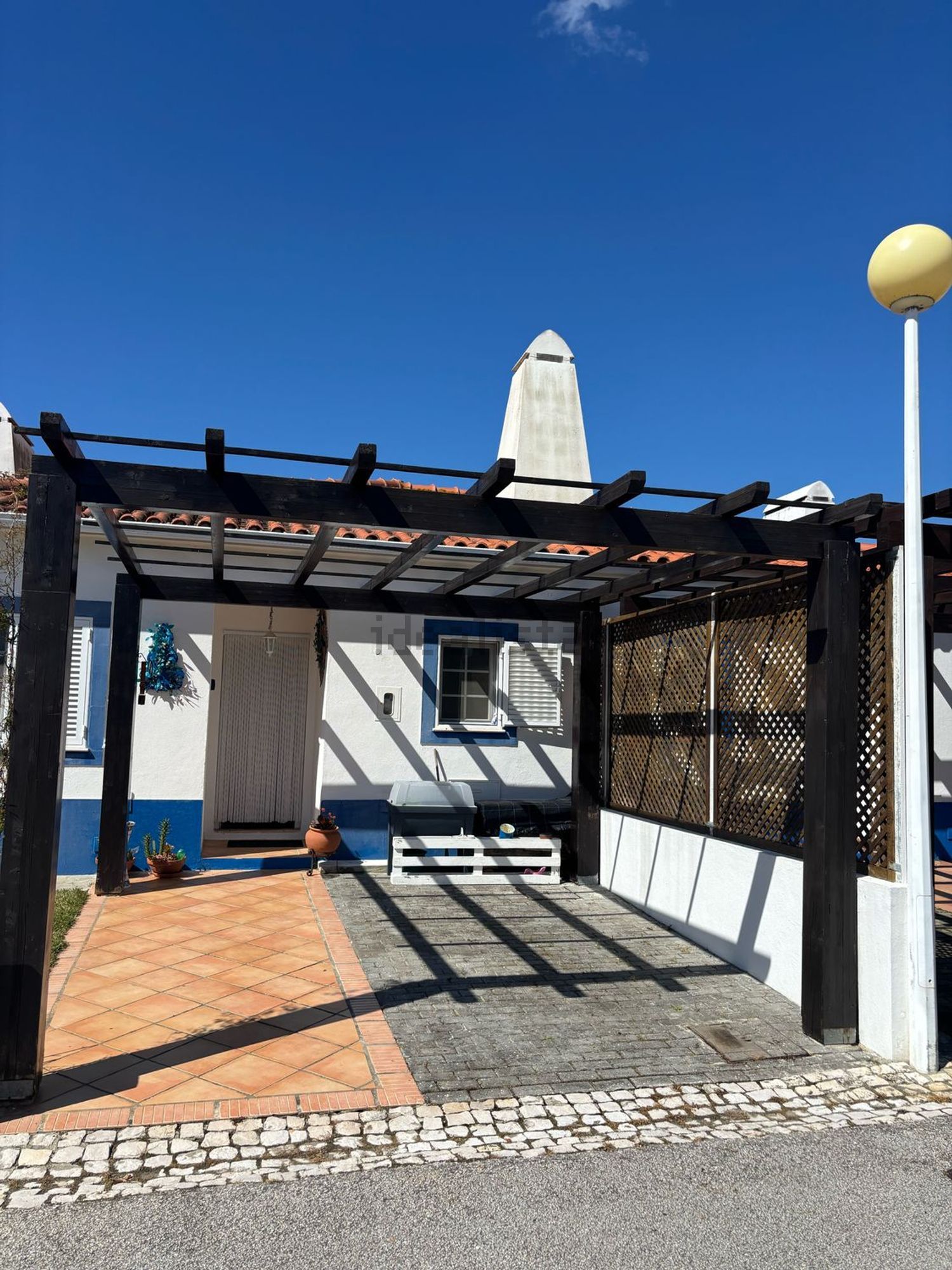 联排别墅出售在Estrada N253 s/n - 外立面