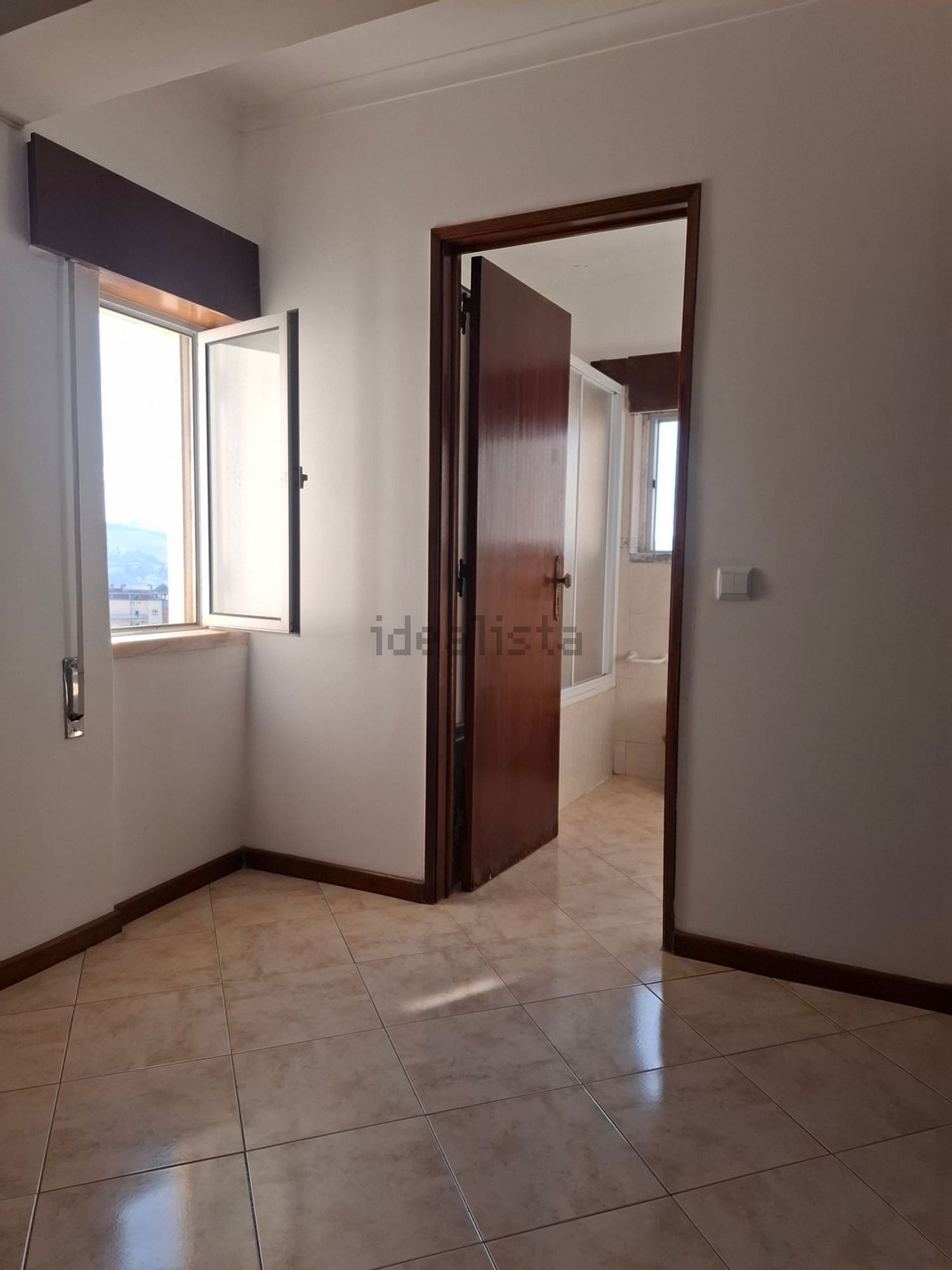 出租房间在Praceta Gaspar Corte Real, 29 - 前厅