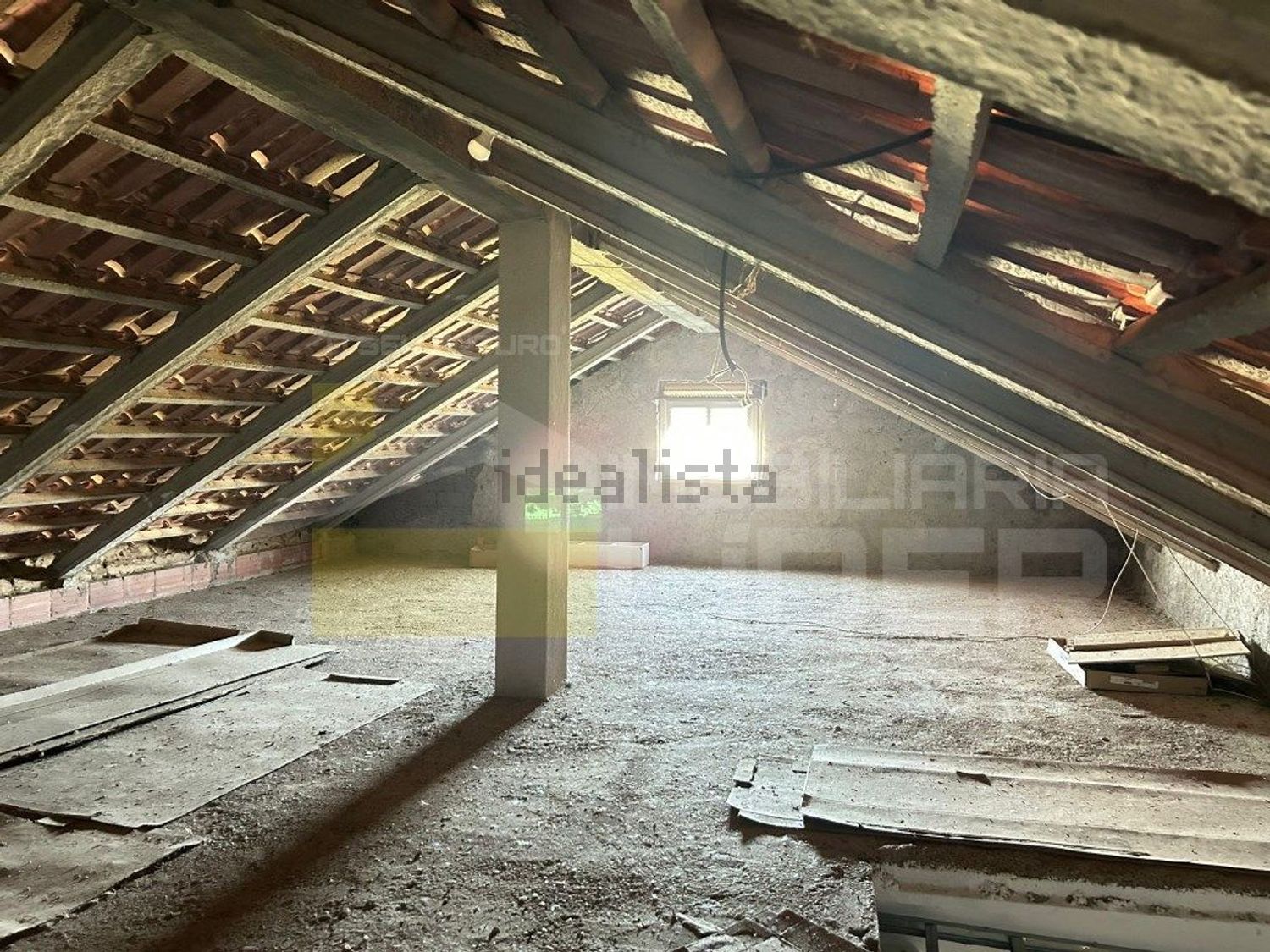 小楼房或独栋别墅出售在Barreiralva - Póvoa de Cima - 照片