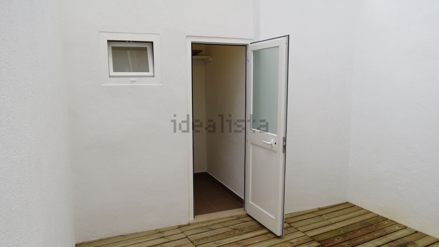 出租公寓 t1在Rua 7 de Junho de 1759, 4 - 储藏室