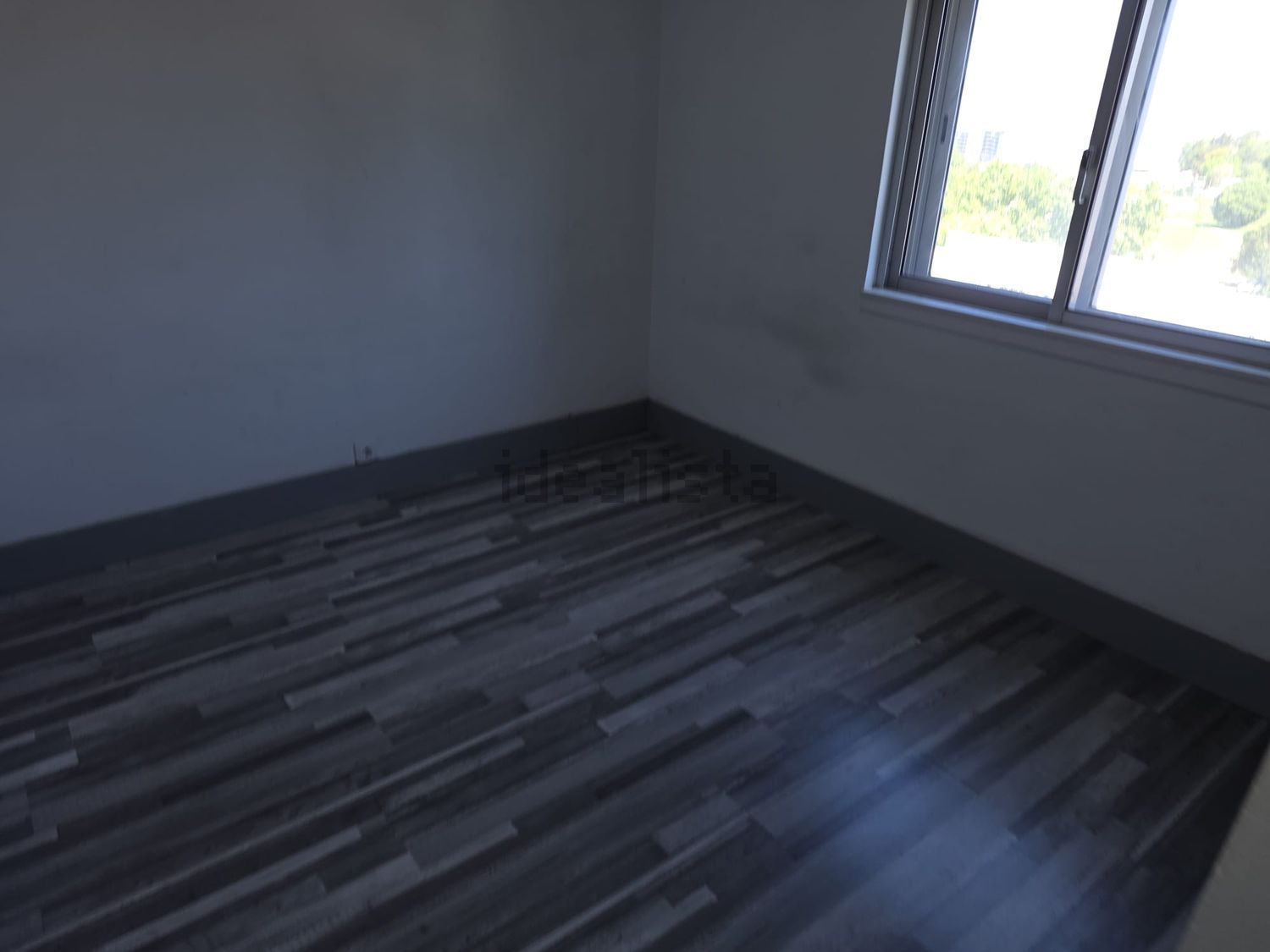 公寓 t3出售在Santo António dos Cavaleiros e Frielas - 居住