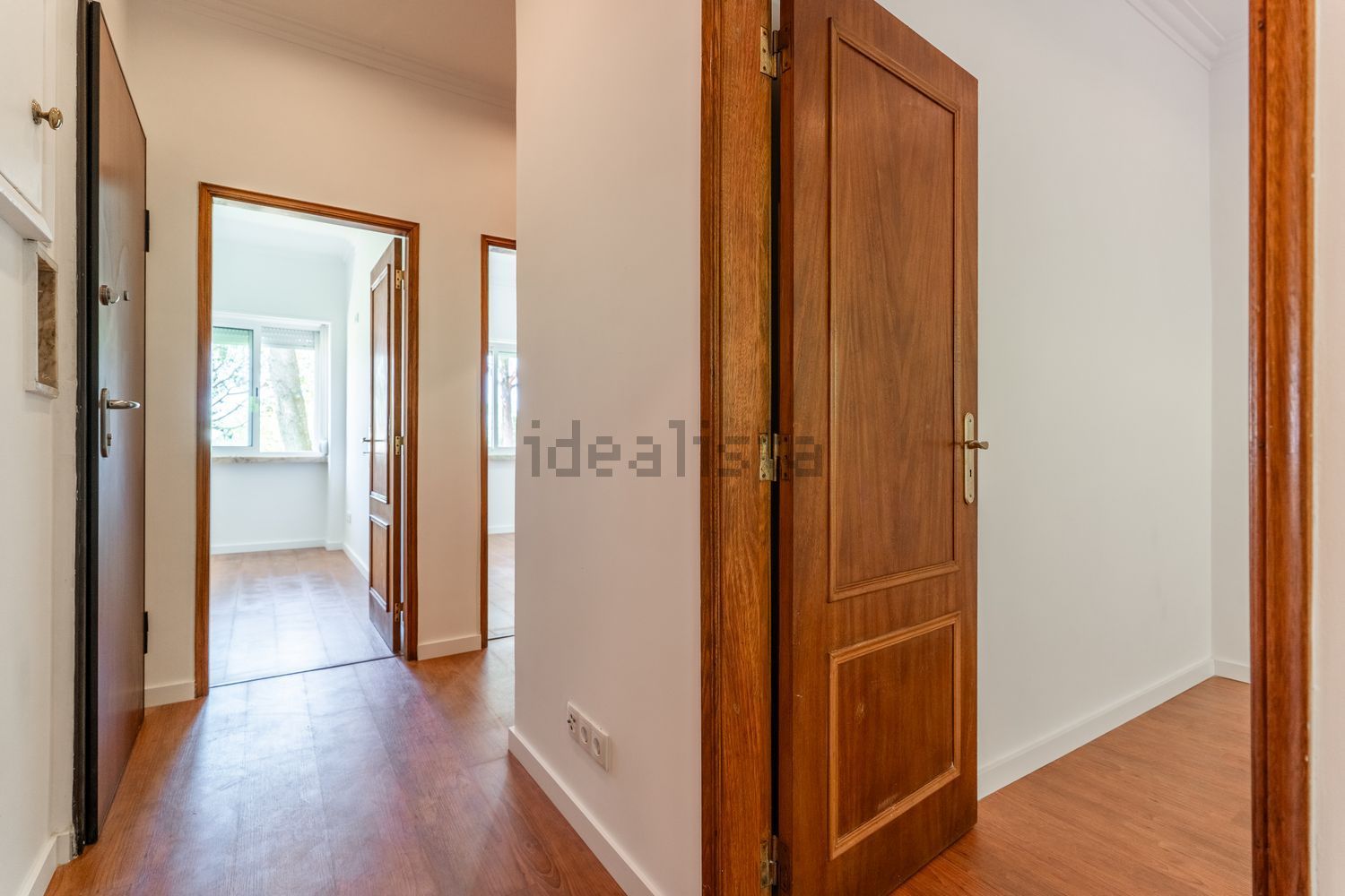 公寓 t2出售在Praça de Angola - 过道