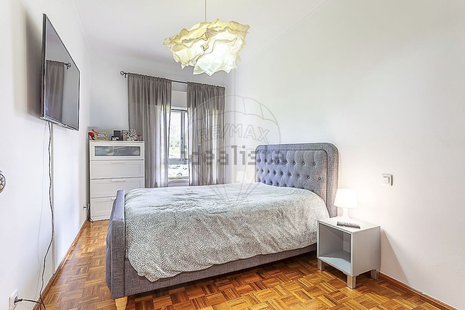 出租公寓 t2在Praça Arquimedes Silva Santos - 卧室