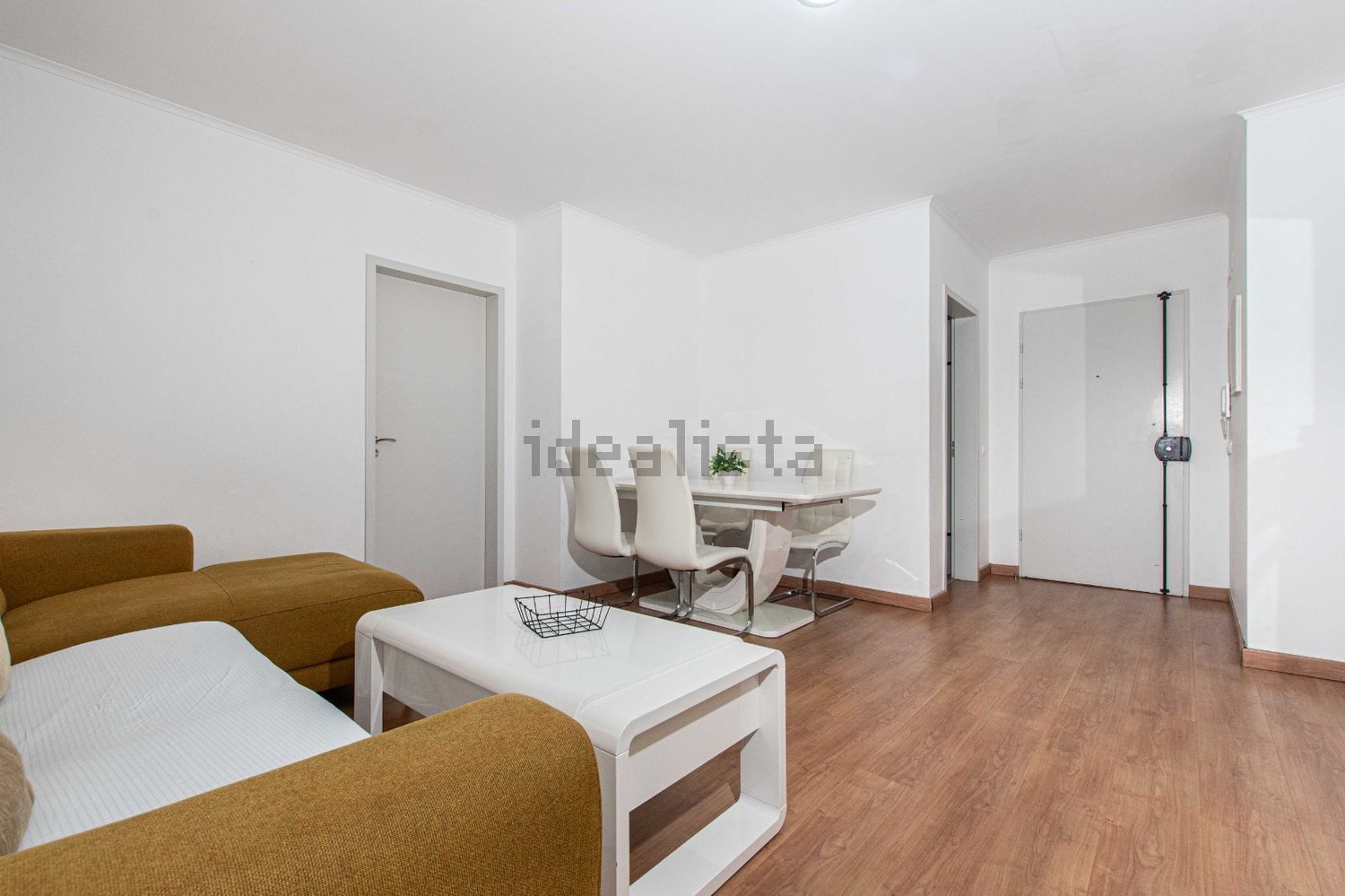 公寓 t4出售在Avenida Glicínia Quartin - 客厅