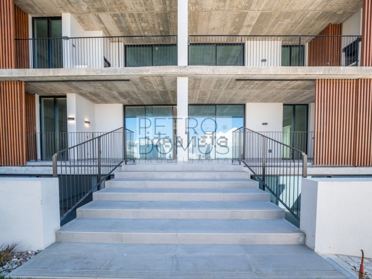 公寓 t2出售在Rua Padre Francisco António Ferreira - 详情