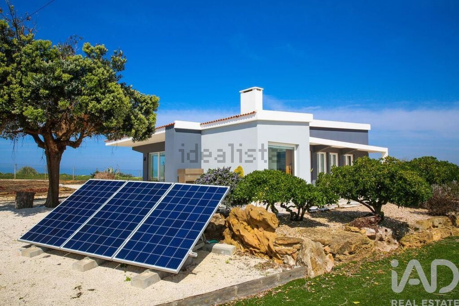 小楼房或独栋别墅出售在Encarnação - 周边