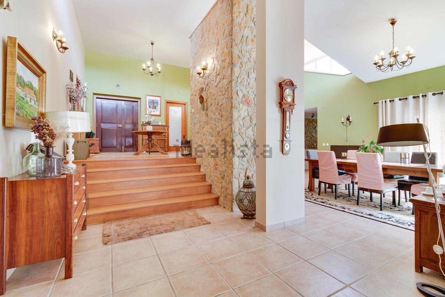 小楼房或独栋别墅出售Campo da Feira, 26 - 过道