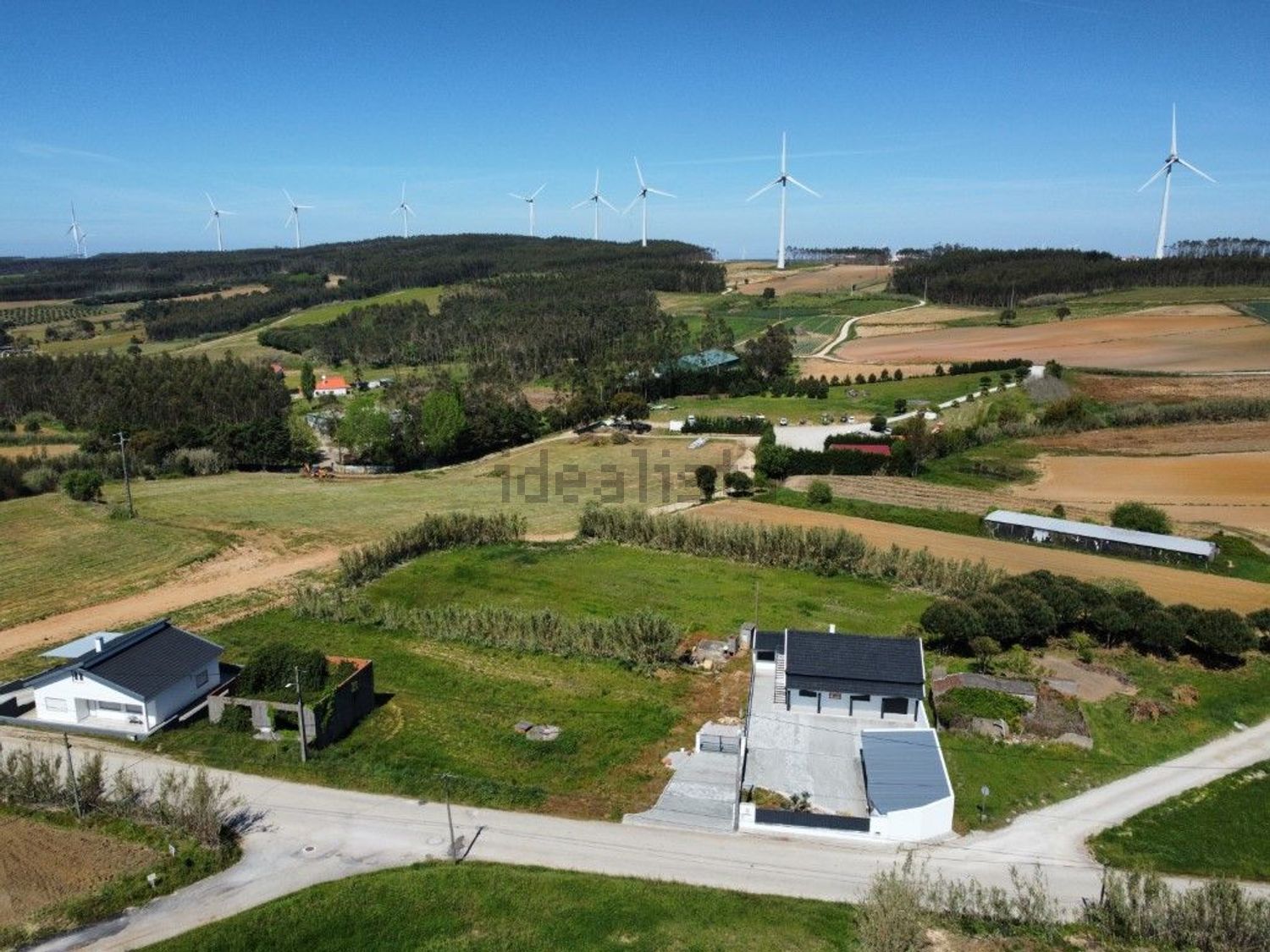 小楼房或独栋别墅出售在Rua do Forno s/n - 视线