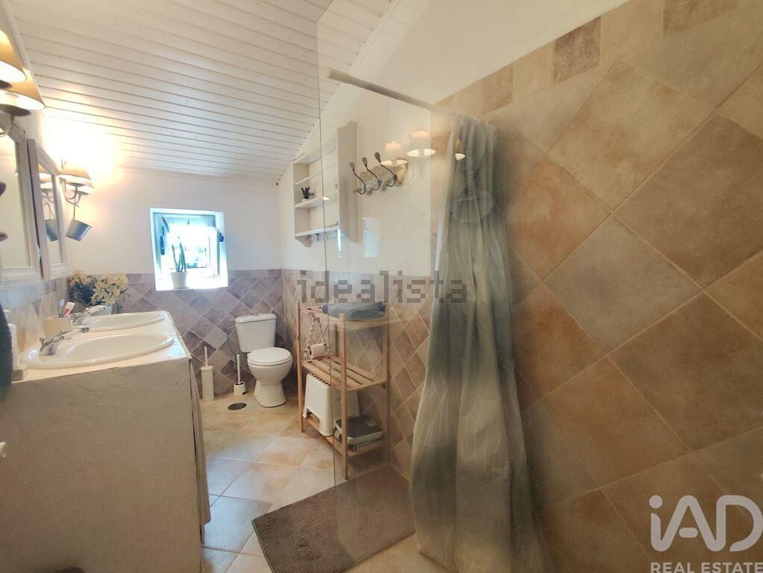 小楼房或独栋别墅出售在Lamas e Cercal - 客厅