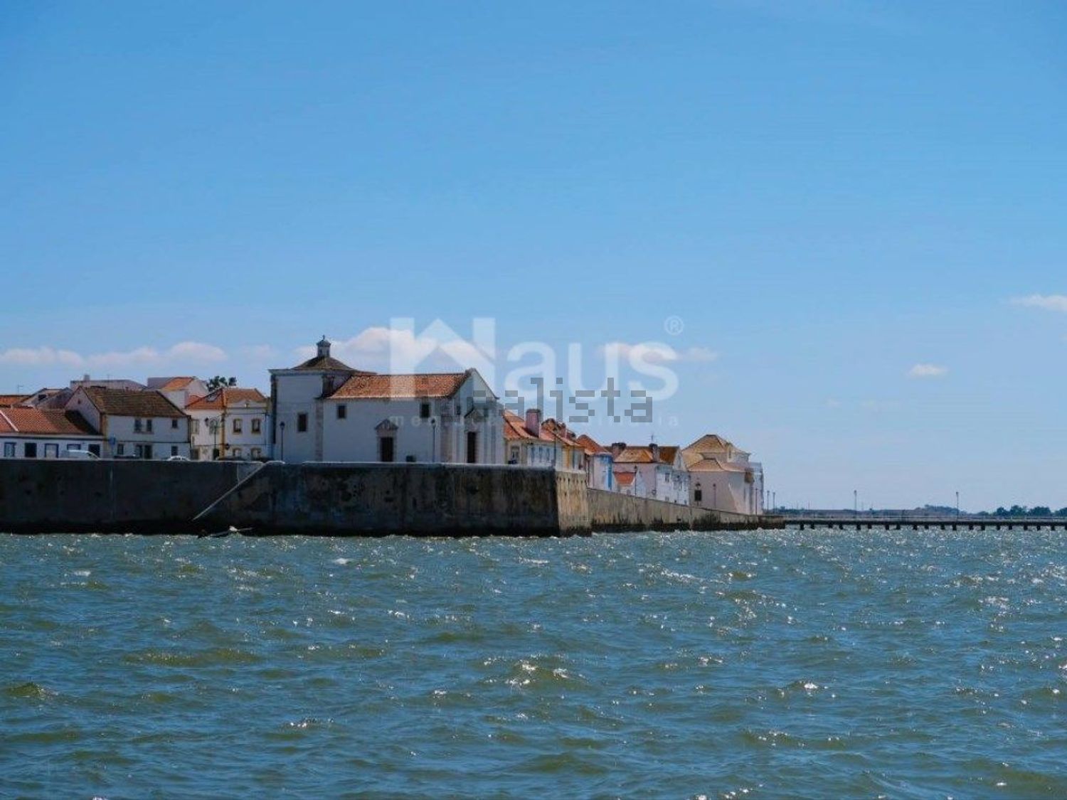 联排别墅出售在Rua dos Morangos - 视线