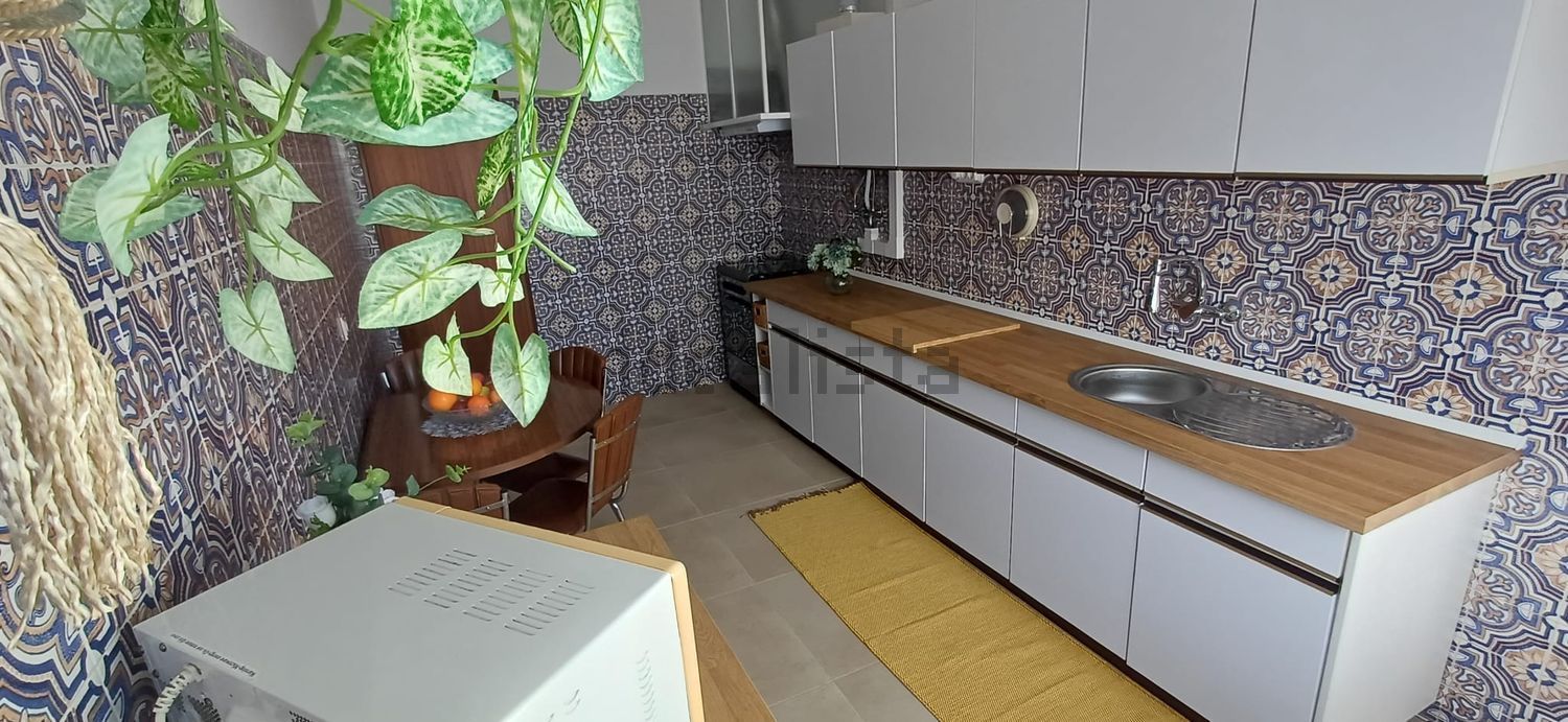 出租房间在Rua António José de Almeida, 3 - 厨房