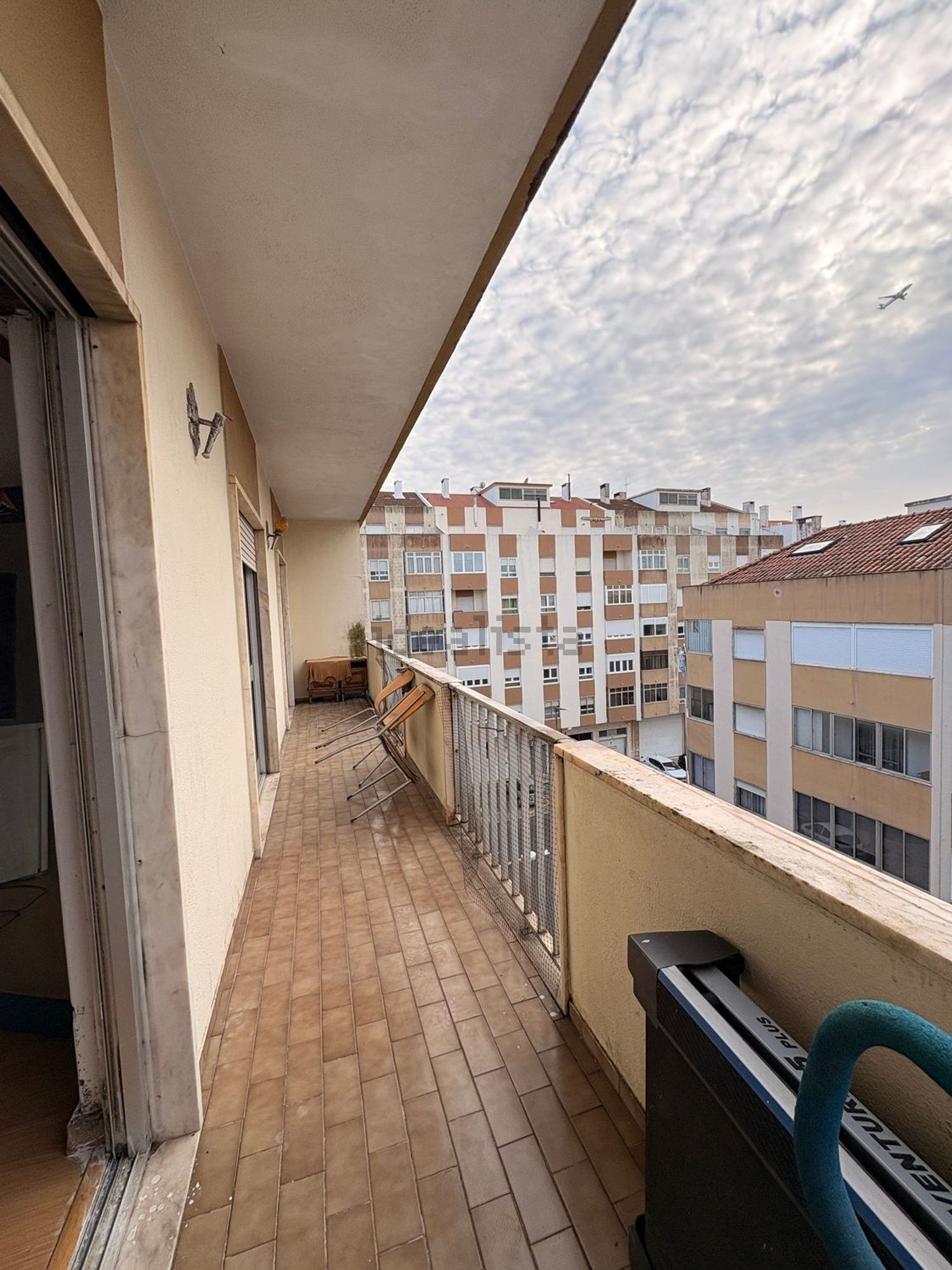 出租房间在Rua Bissau, 2 - 阳台