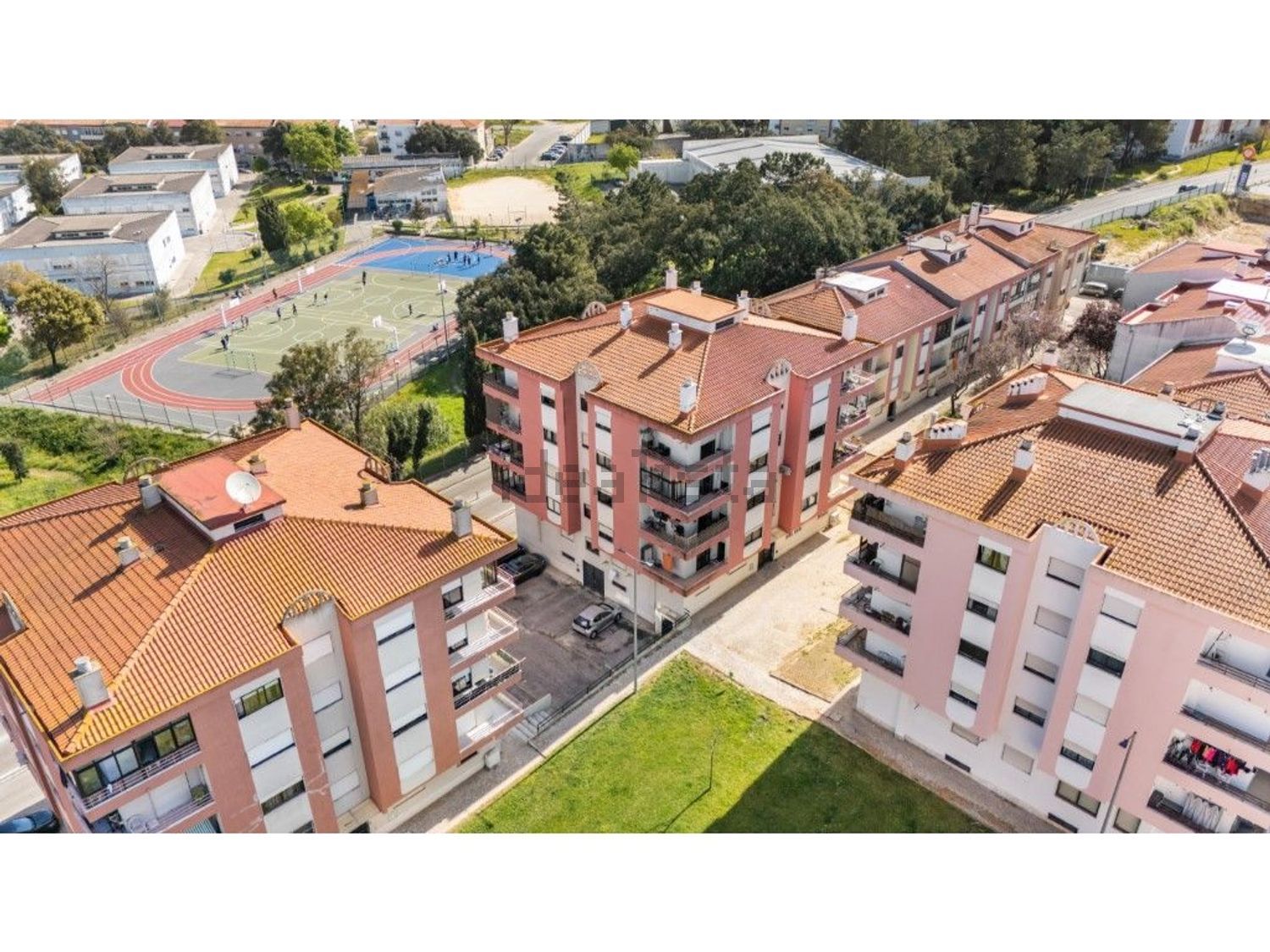 公寓 t2出售在Praça Salgueiro Maia - 游泳池