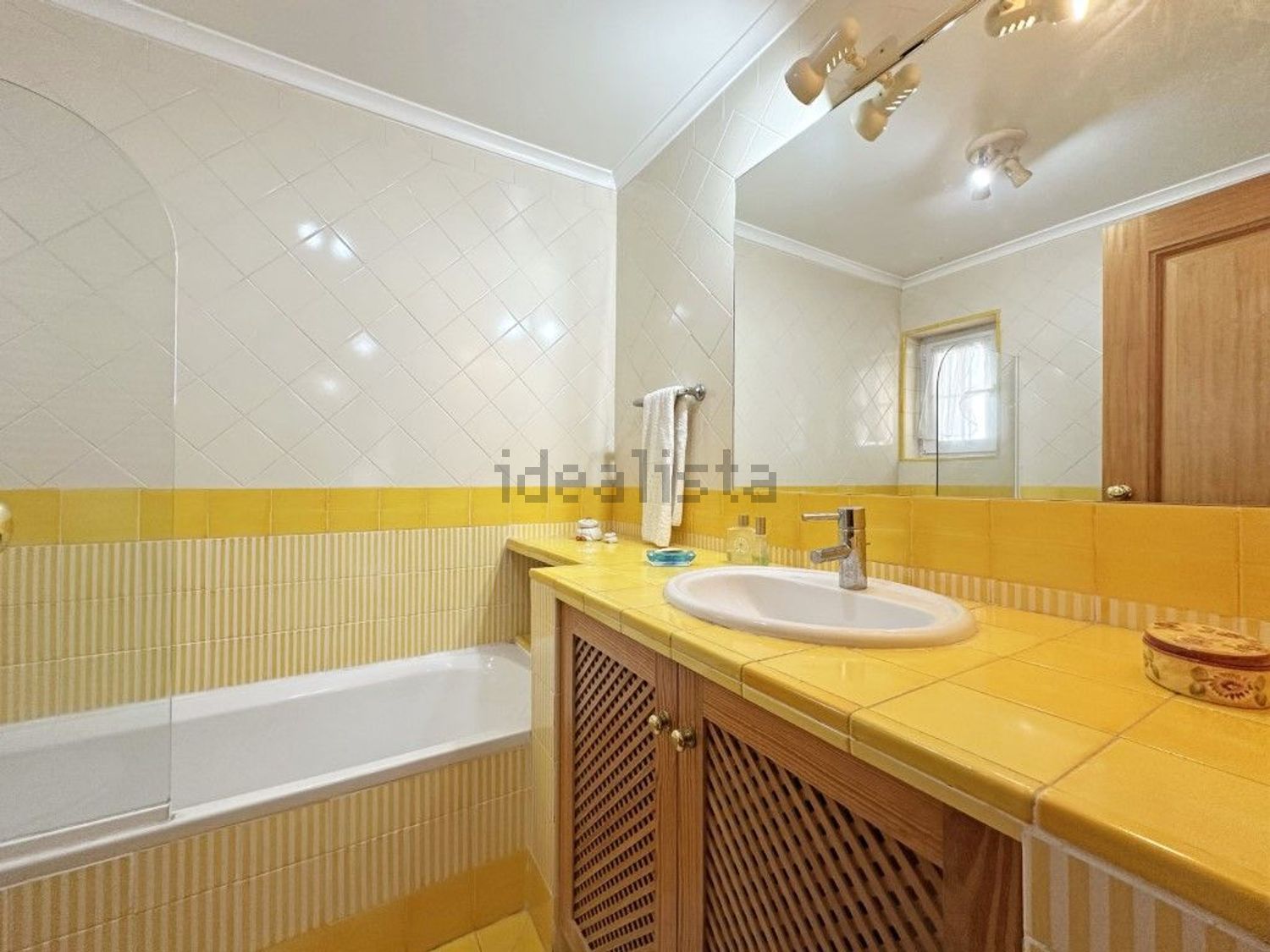 出租联排别墅在Rua de São João, 40 - 卫生间